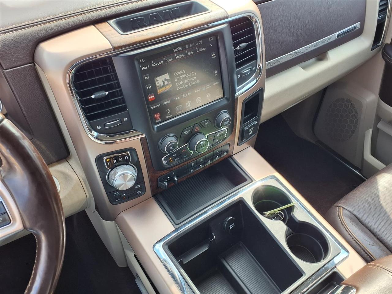 RAM 1500 4WD Crew Cab 149" Laramie Longhorn Edition 2013