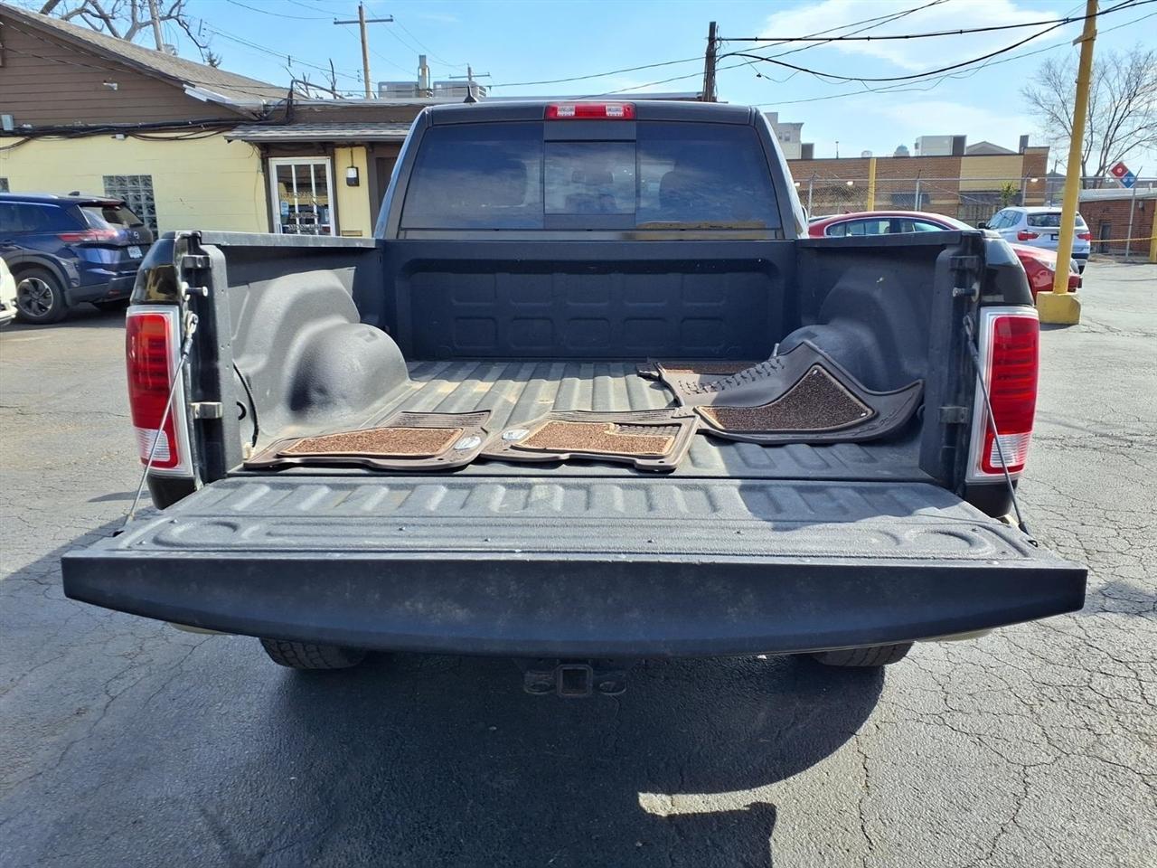 RAM 1500 4WD Crew Cab 149" Laramie Longhorn Edition 2013