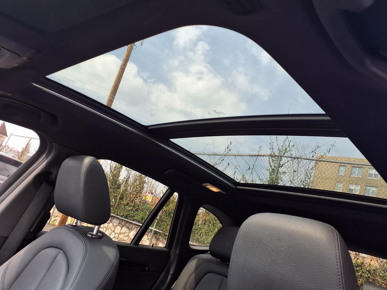 BMW X1 xDrive28i Sports Activity Vehicle 2019