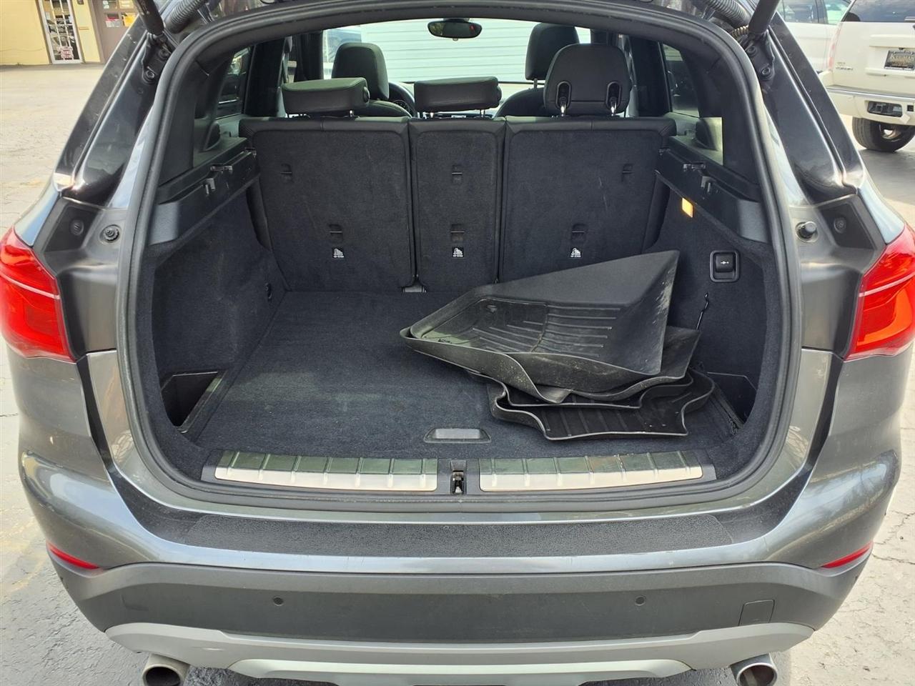 BMW X1 xDrive28i Sports Activity Vehicle 2019