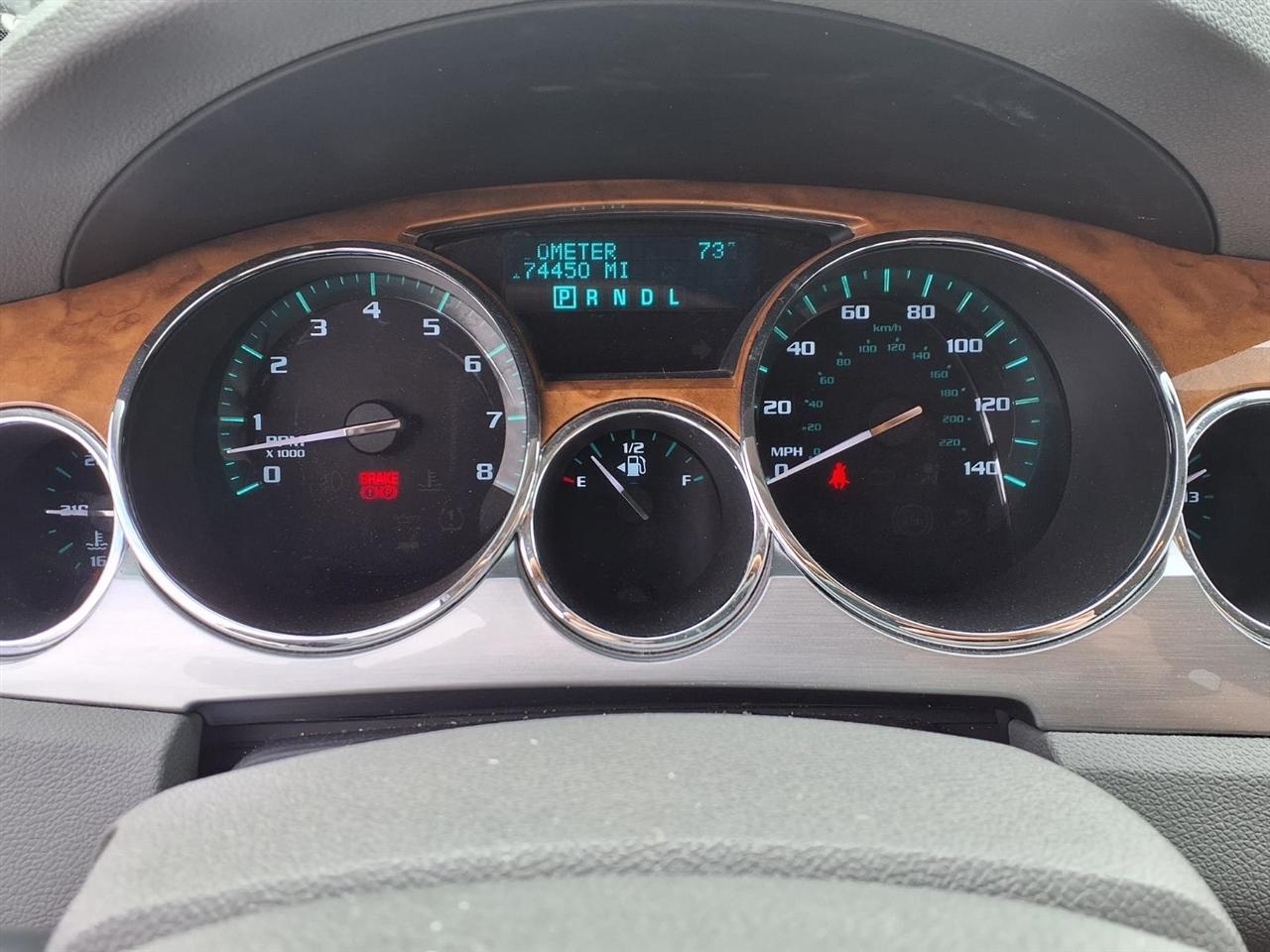 Buick Enclave FWD 4dr Leather 2012