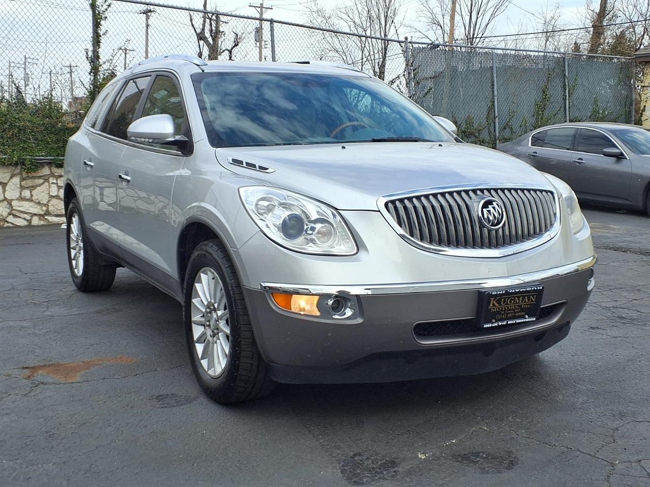 Buick Enclave FWD 4dr Leather 2012