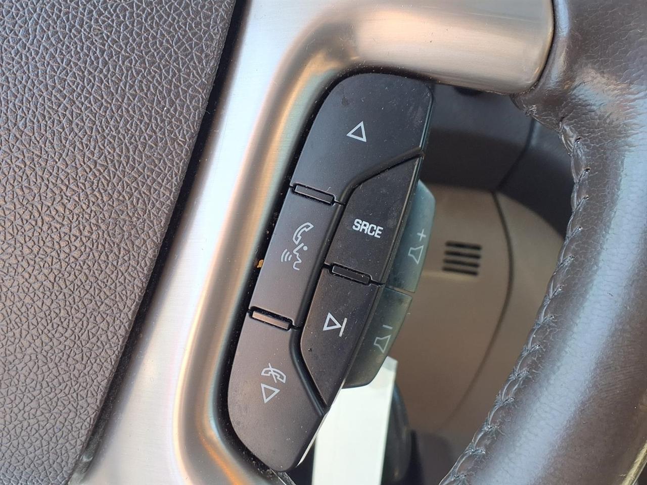 GMC Acadia AWD 4dr Denali 2015