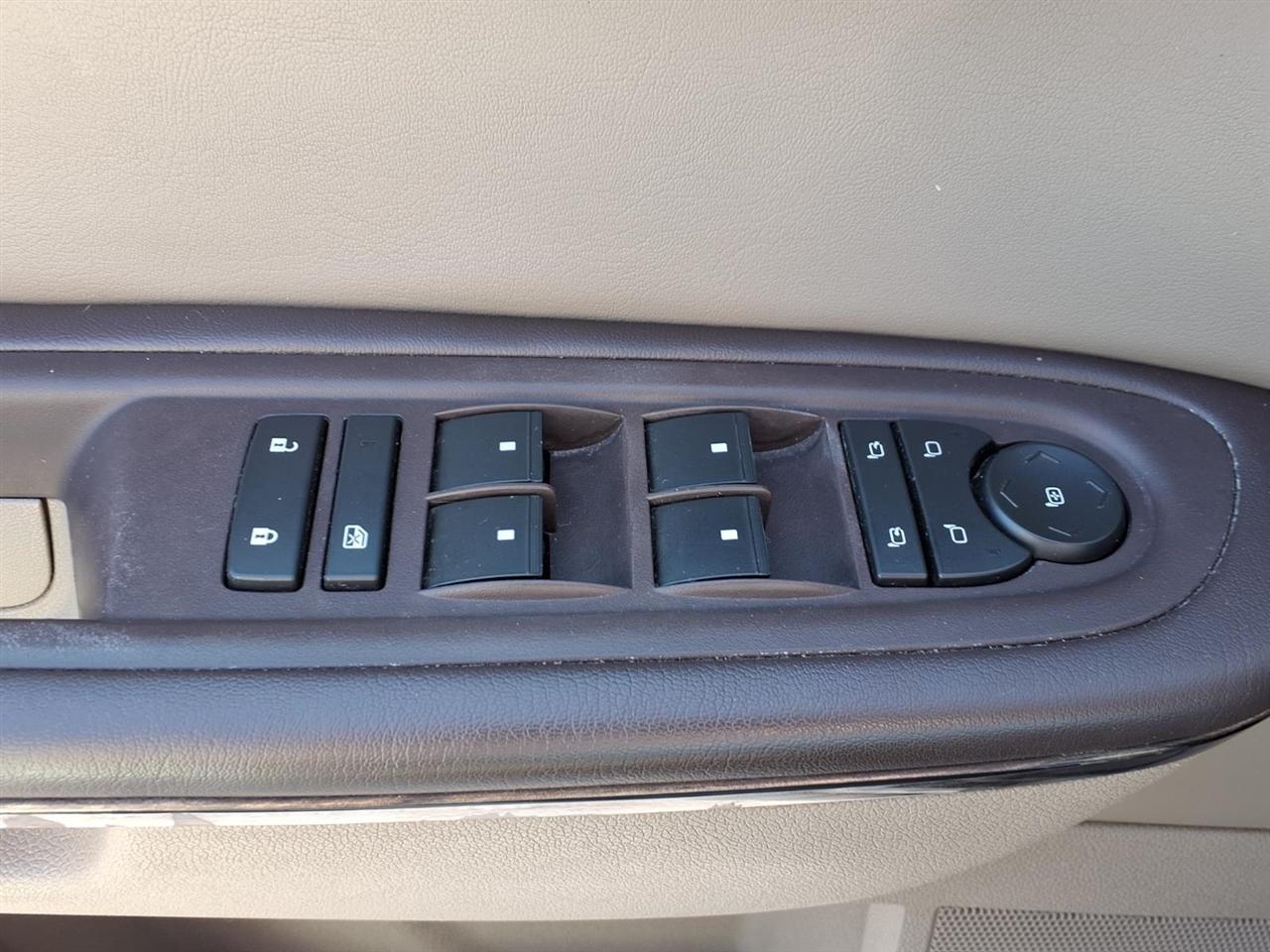 GMC Acadia AWD 4dr Denali 2015