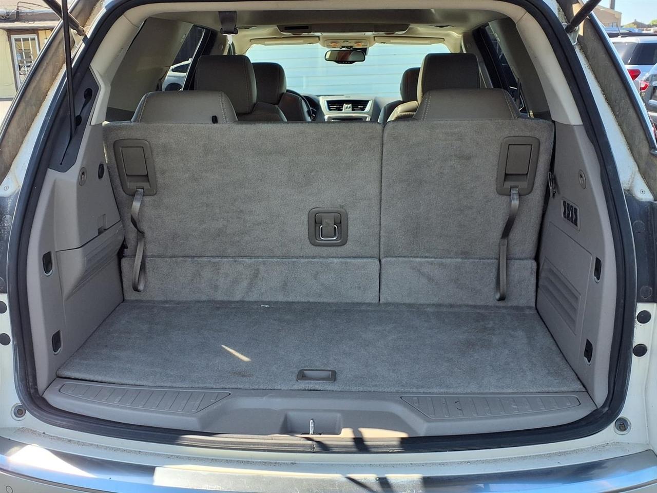 GMC Acadia AWD 4dr Denali 2015