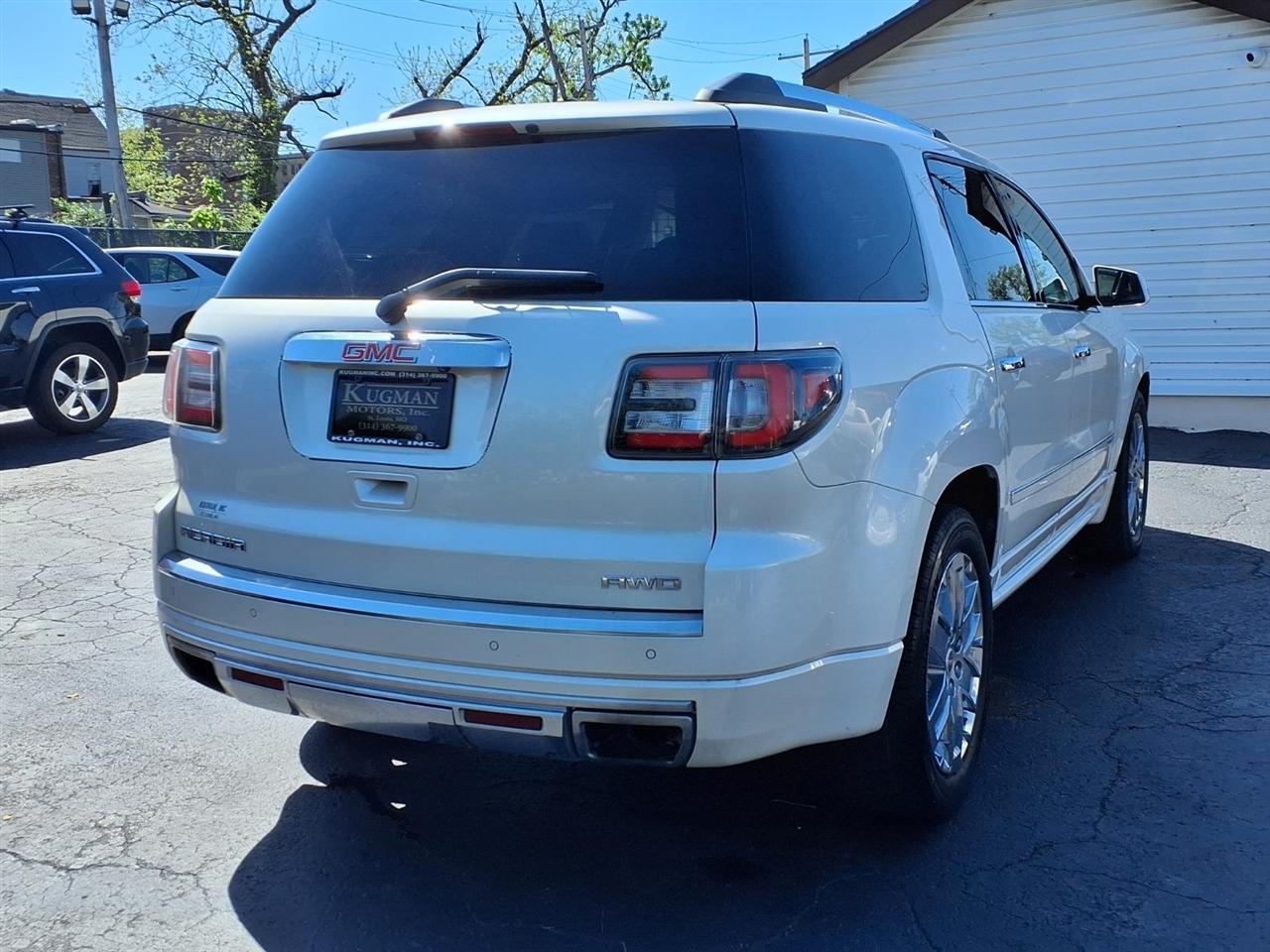 GMC Acadia AWD 4dr Denali 2015