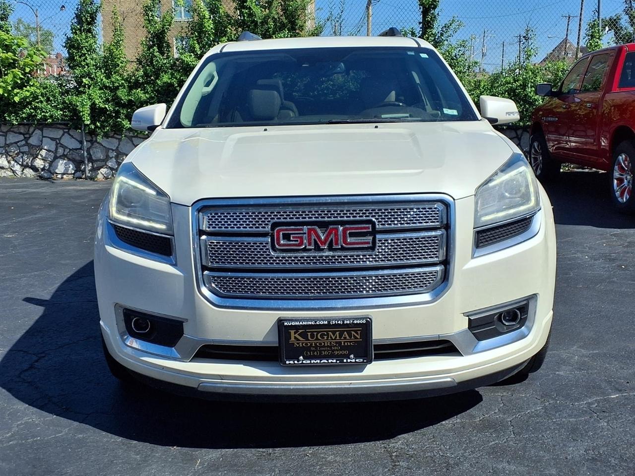 GMC Acadia AWD 4dr Denali 2015