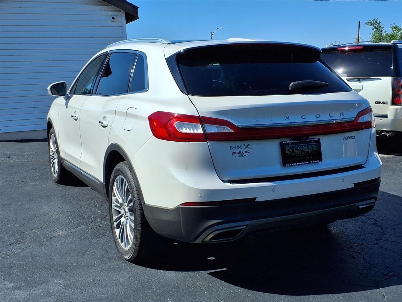 Lincoln MKX AWD 4dr Reserve 2016
