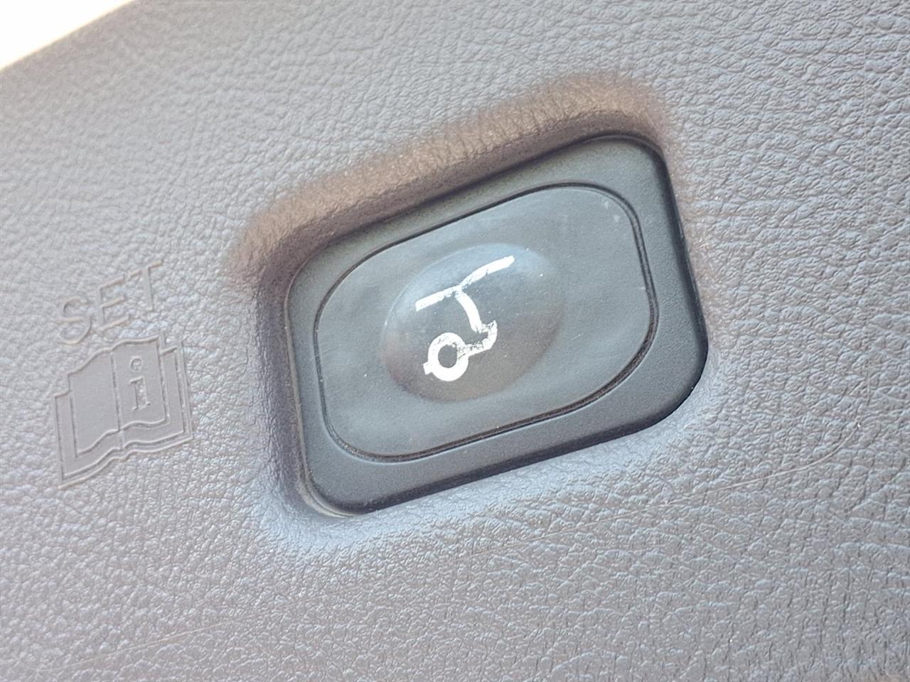 Lincoln MKX AWD 4dr Reserve 2016