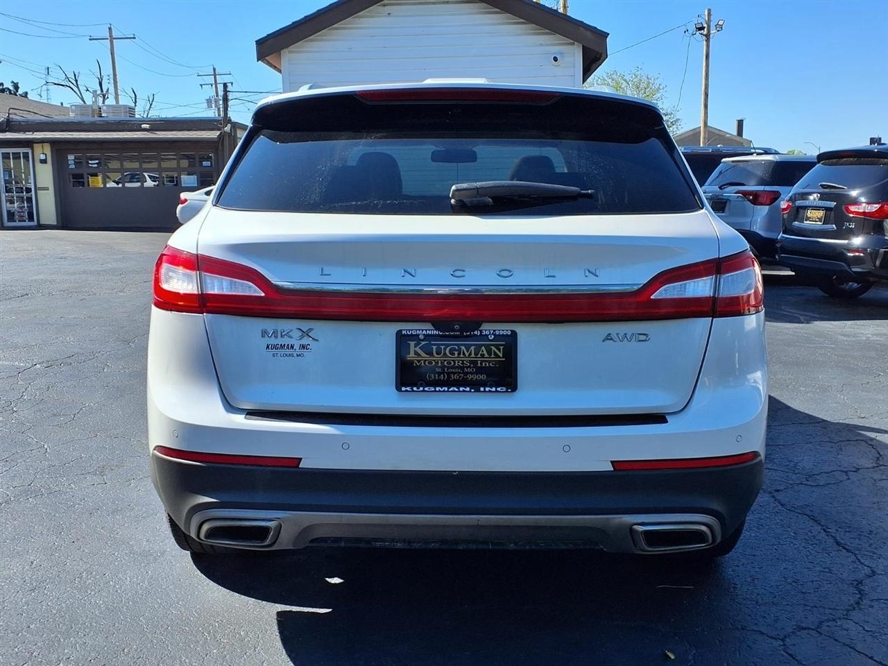 Lincoln MKX AWD 4dr Reserve 2016