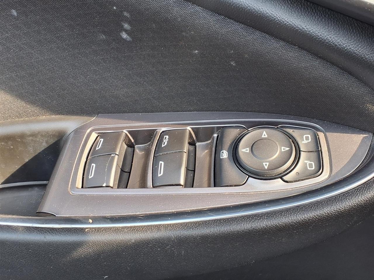 Chevrolet Malibu 4dr Sdn LT 2020