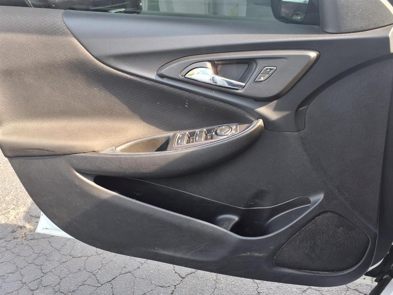 Chevrolet Malibu 4dr Sdn LT 2020