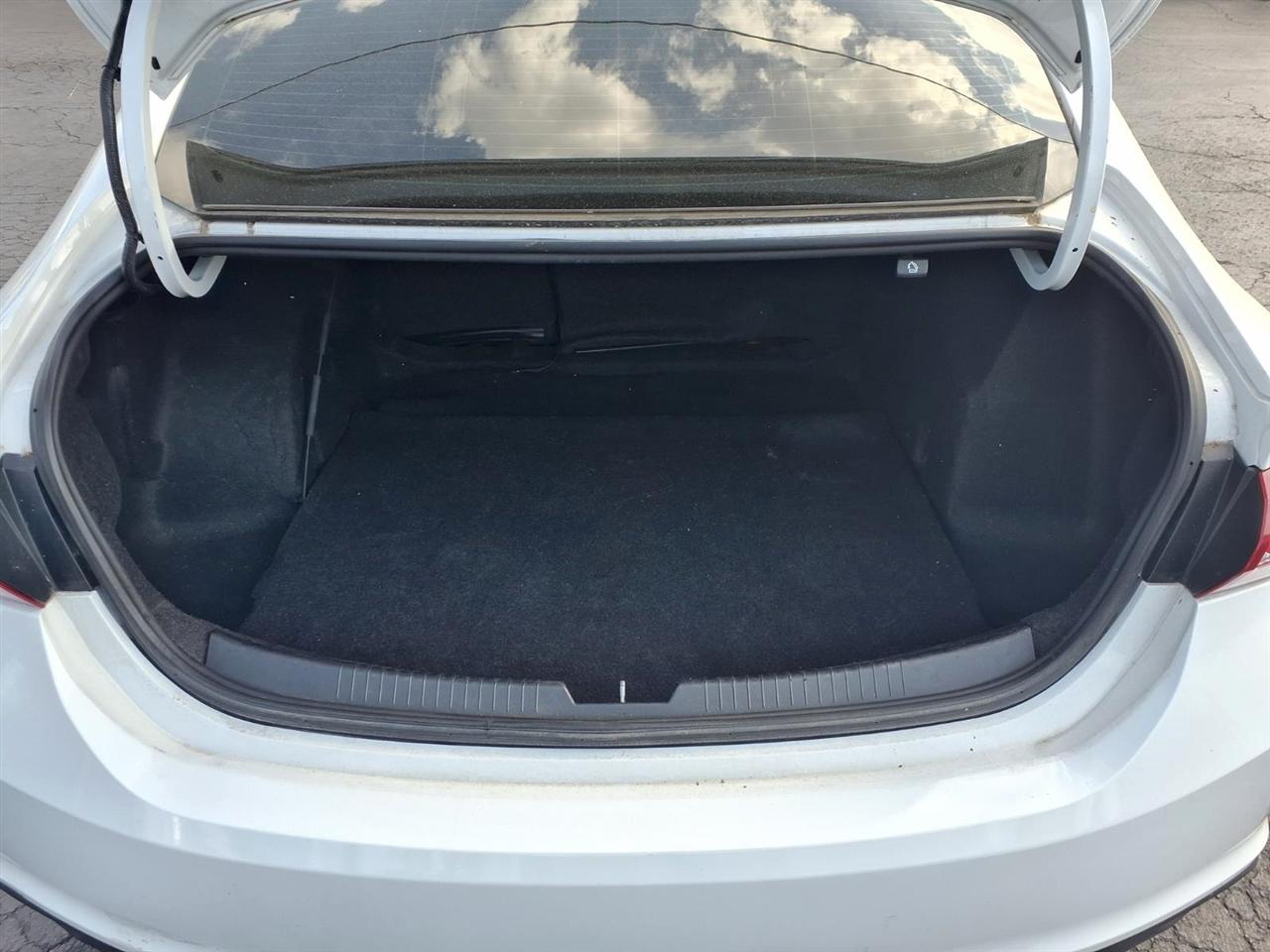 Chevrolet Malibu 4dr Sdn LT 2020