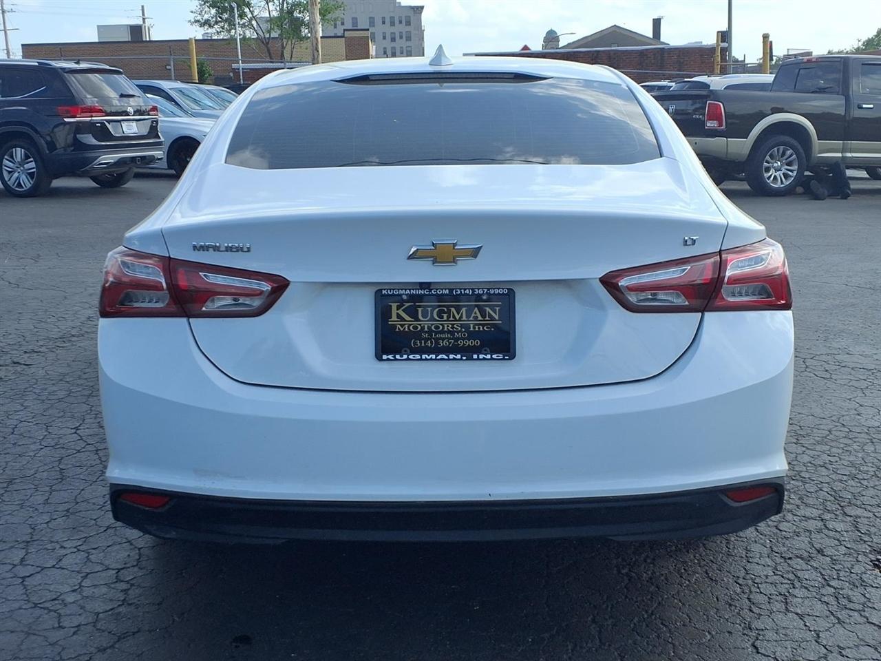 Chevrolet Malibu 4dr Sdn LT 2020