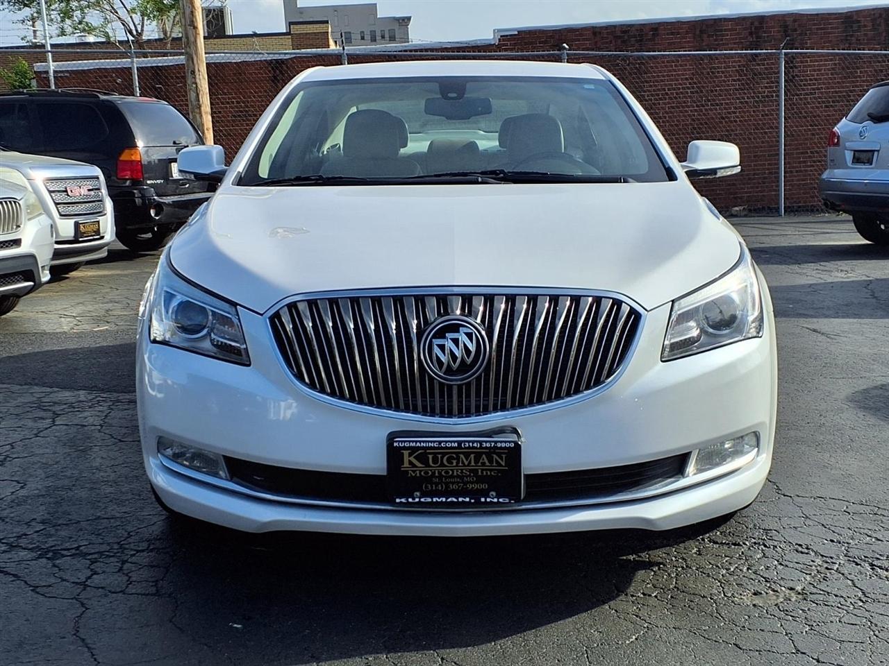 Buick LaCrosse 4dr Sdn Leather FWD 2015