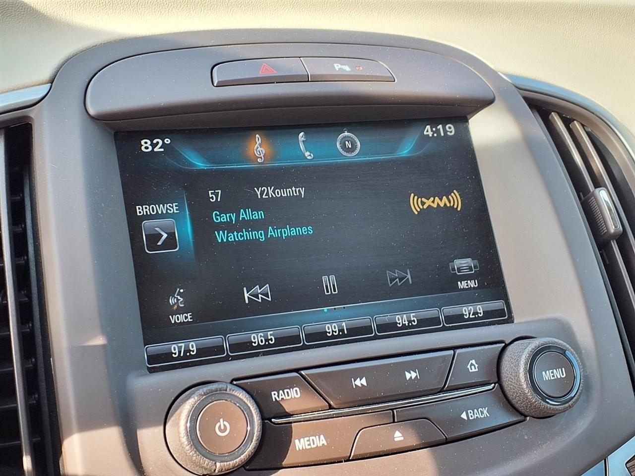 Buick LaCrosse 4dr Sdn Leather FWD 2015