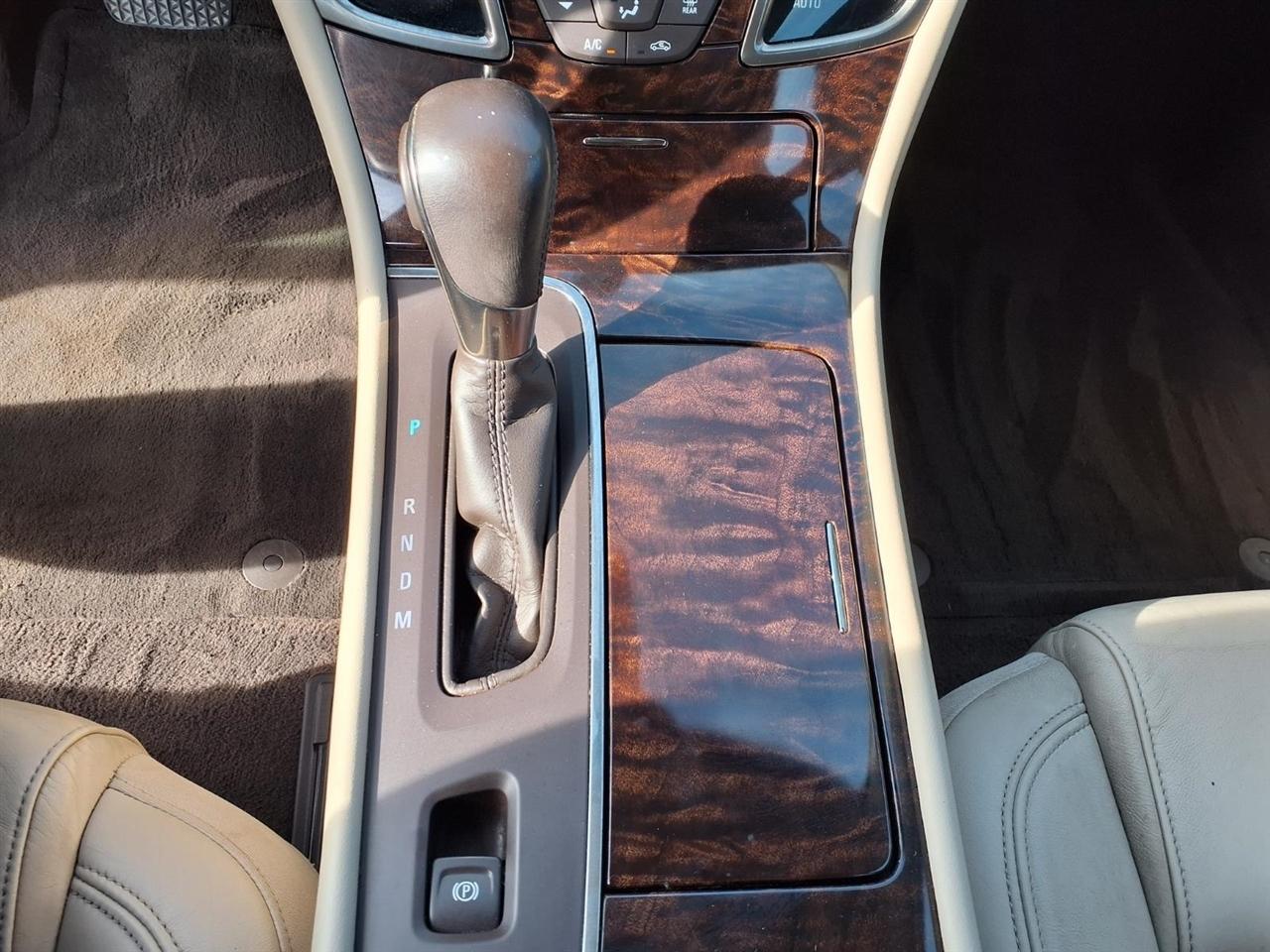 Buick LaCrosse 4dr Sdn Leather FWD 2015