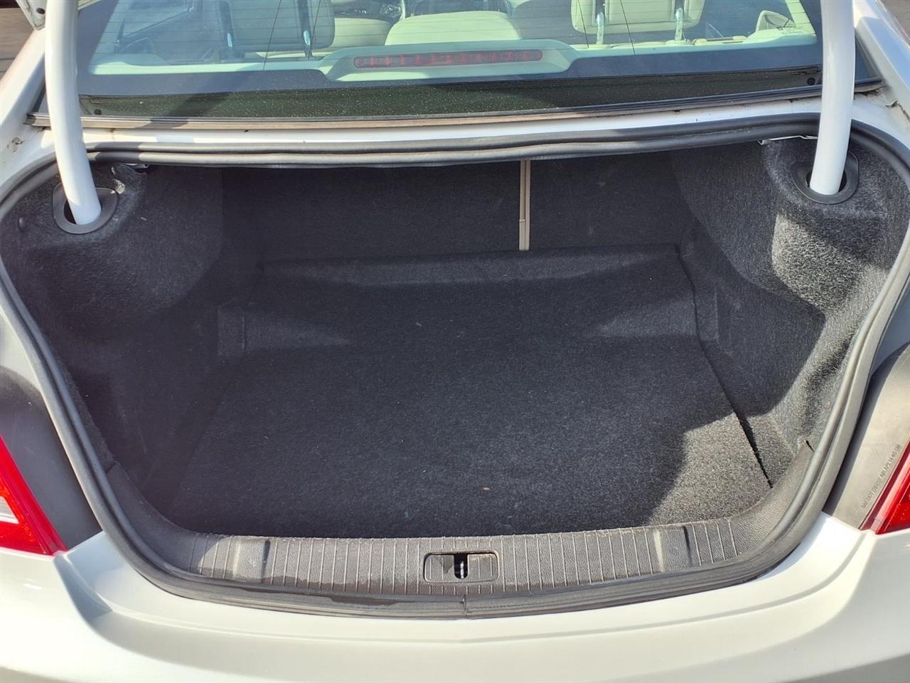 Buick LaCrosse 4dr Sdn Leather FWD 2015