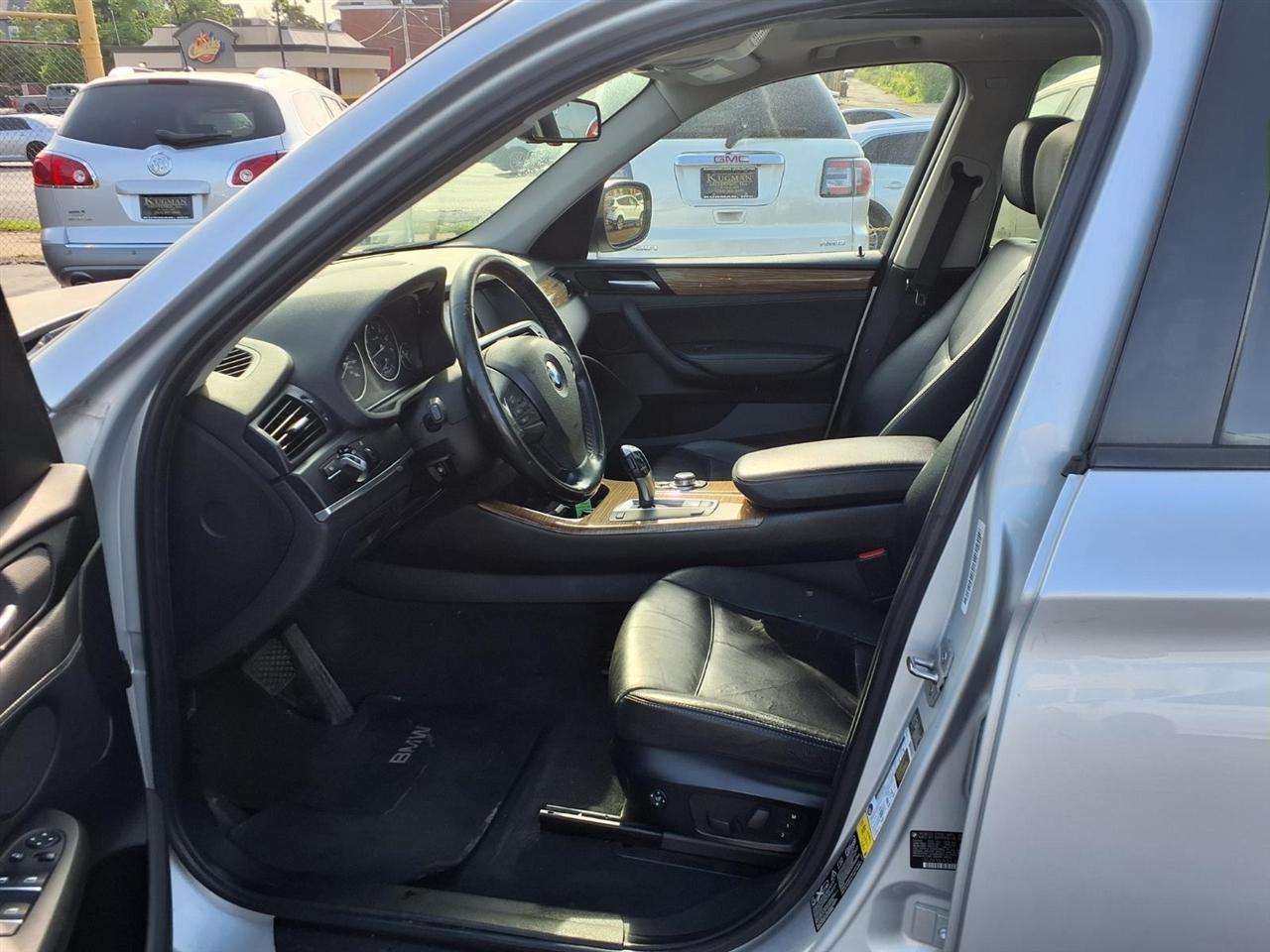 BMW X3 AWD 4dr 28i 2011