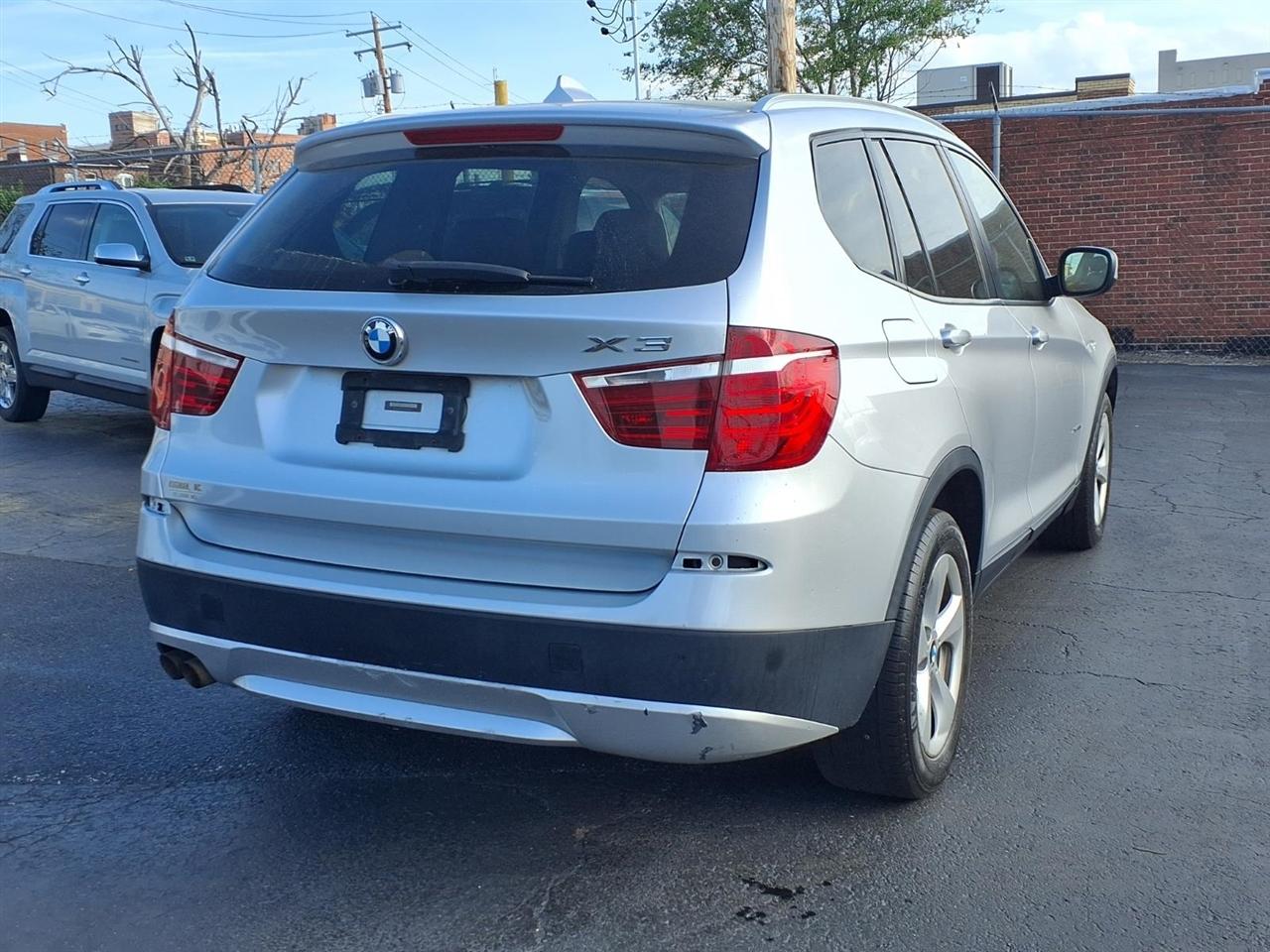 BMW X3 AWD 4dr 28i 2011
