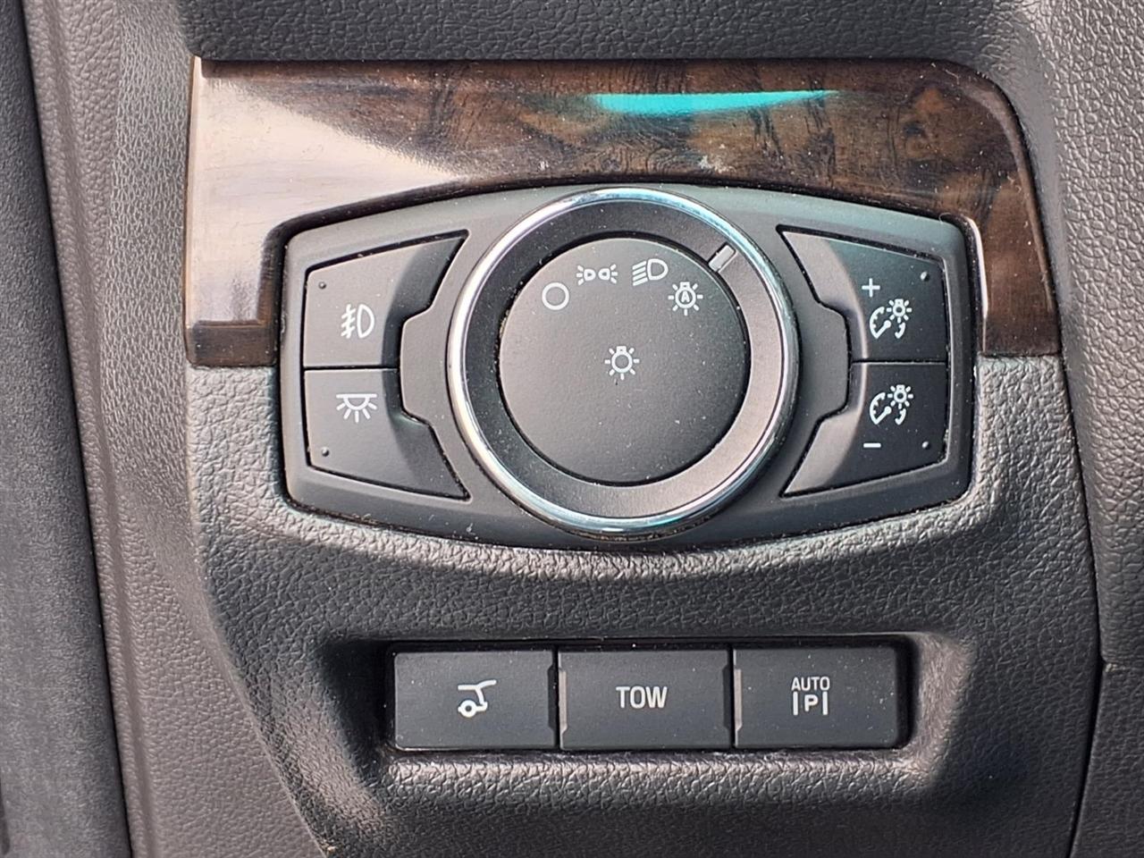 Ford Explorer 4WD 4dr Limited 2014