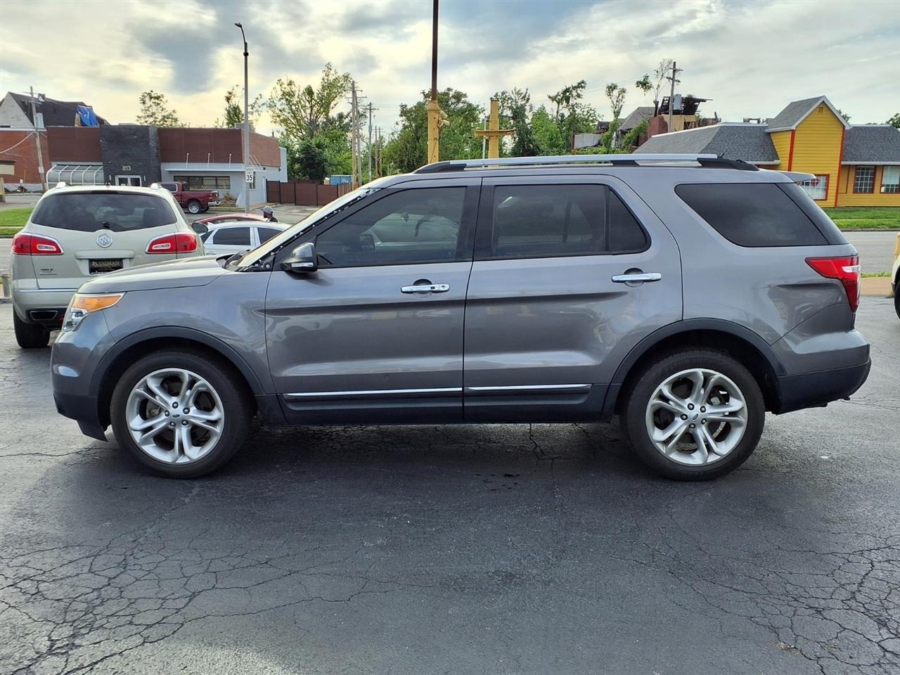 Ford Explorer 4WD 4dr Limited 2013
