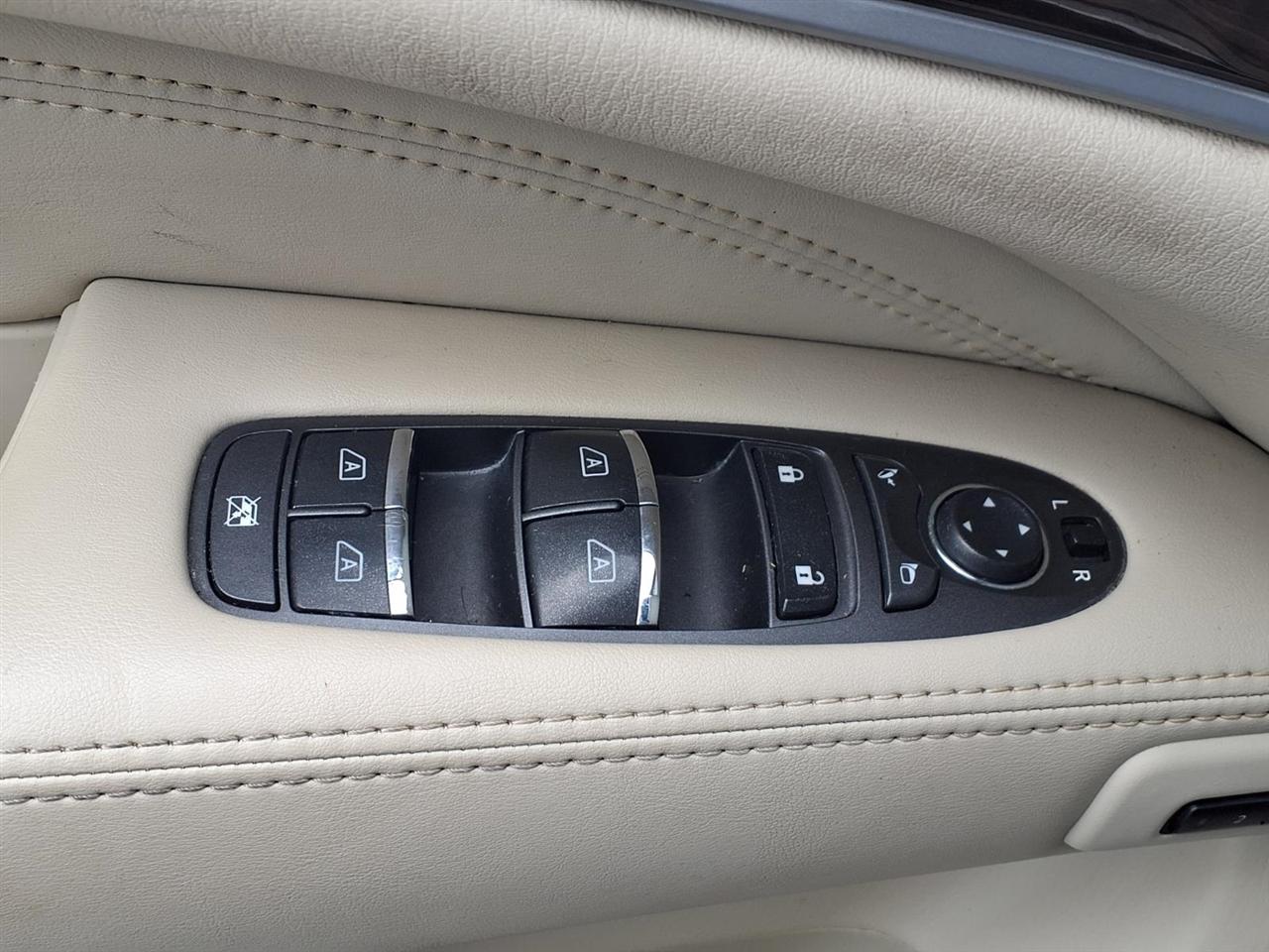 Infiniti JX35 AWD 4dr 2013