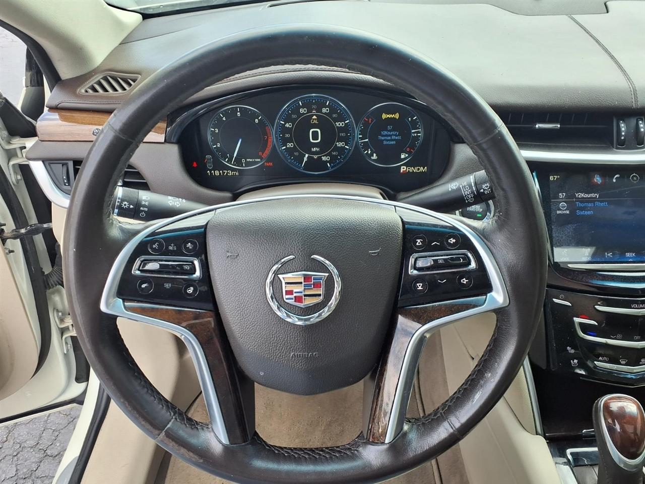 Cadillac XTS 4dr Sdn Premium FWD 2013