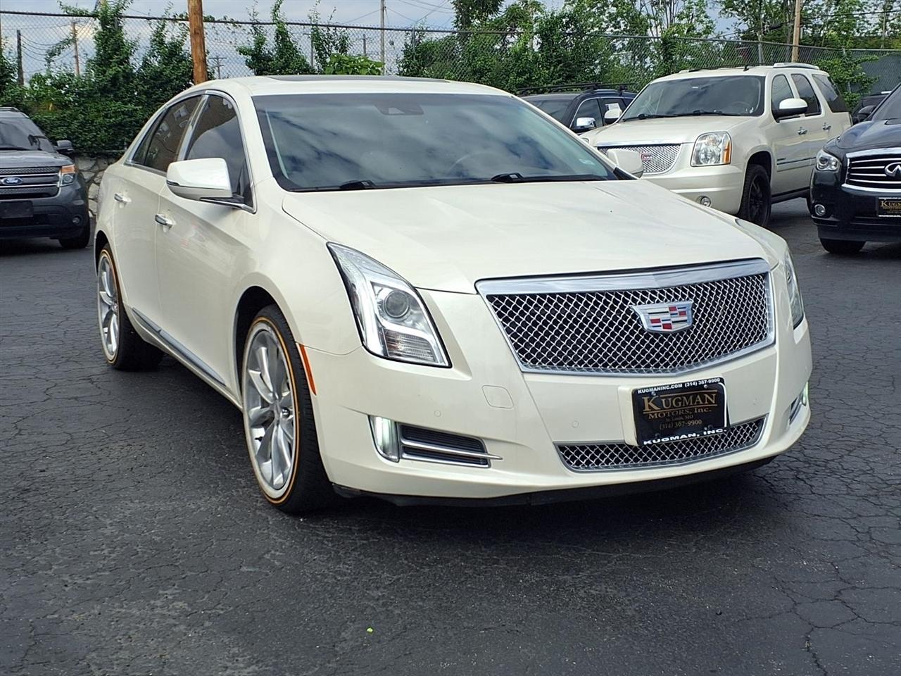 Cadillac XTS 4dr Sdn Premium FWD 2013