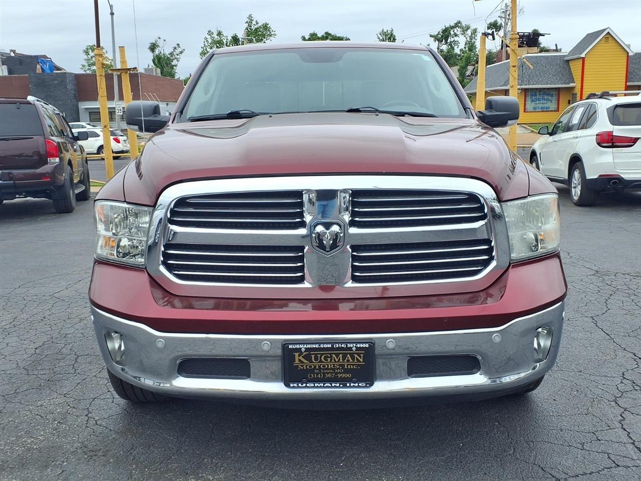 RAM 1500 SLT Crew Cab SWB 4WD 2016