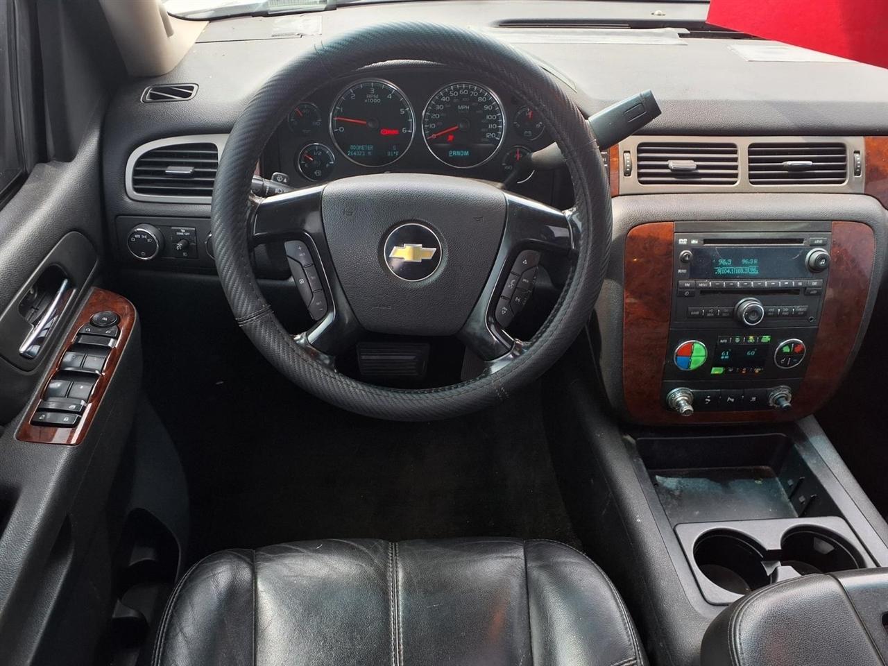 Chevrolet Tahoe LT 4WD 2010