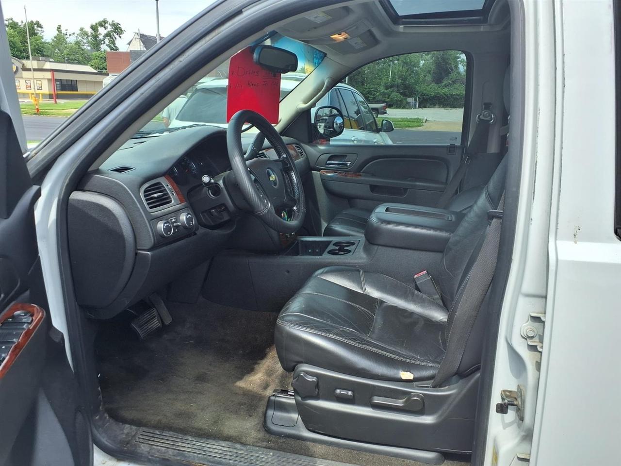 Chevrolet Tahoe LT 4WD 2010