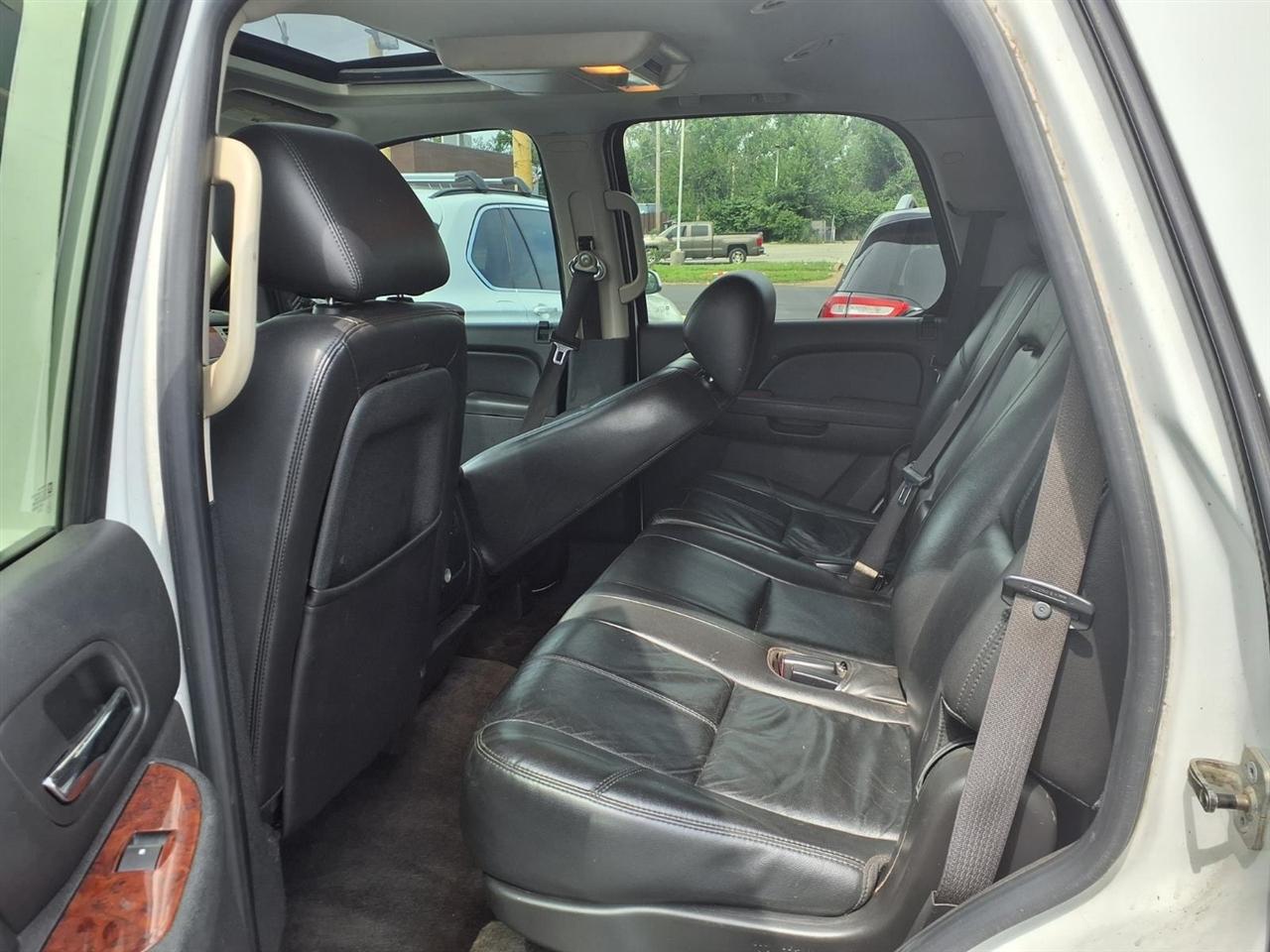 Chevrolet Tahoe LT 4WD 2010