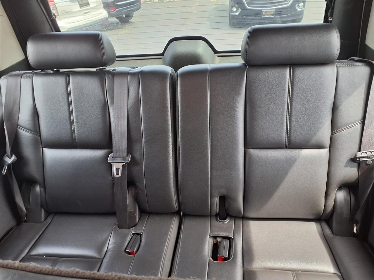 Chevrolet Tahoe LT 4WD 2010
