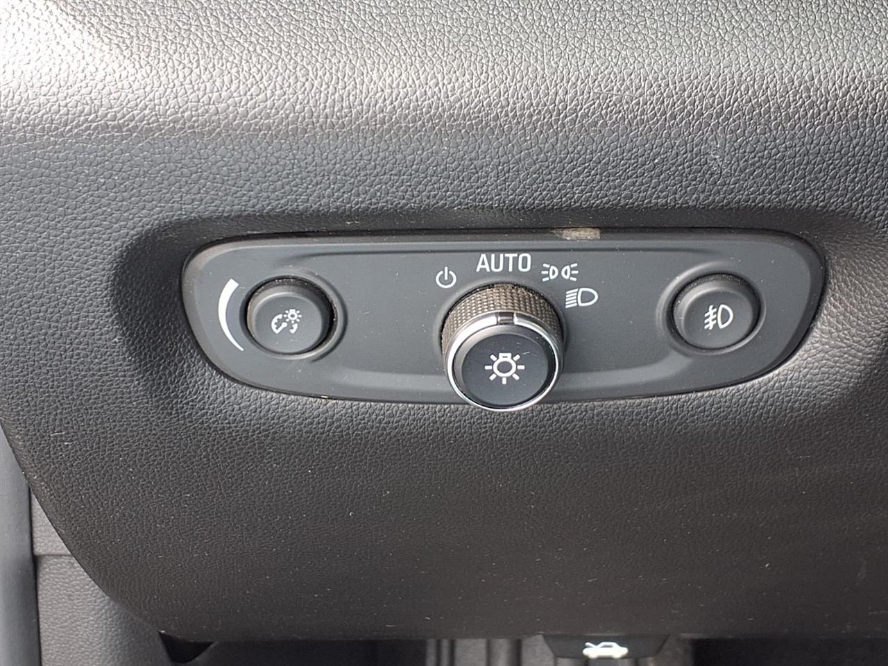 Chevrolet Traverse LT Cloth FWD 2019