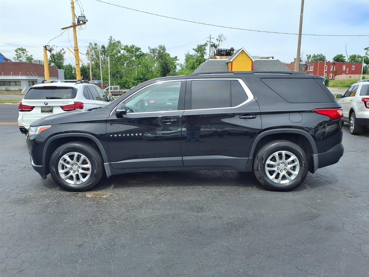 Chevrolet Traverse LT Cloth FWD 2019