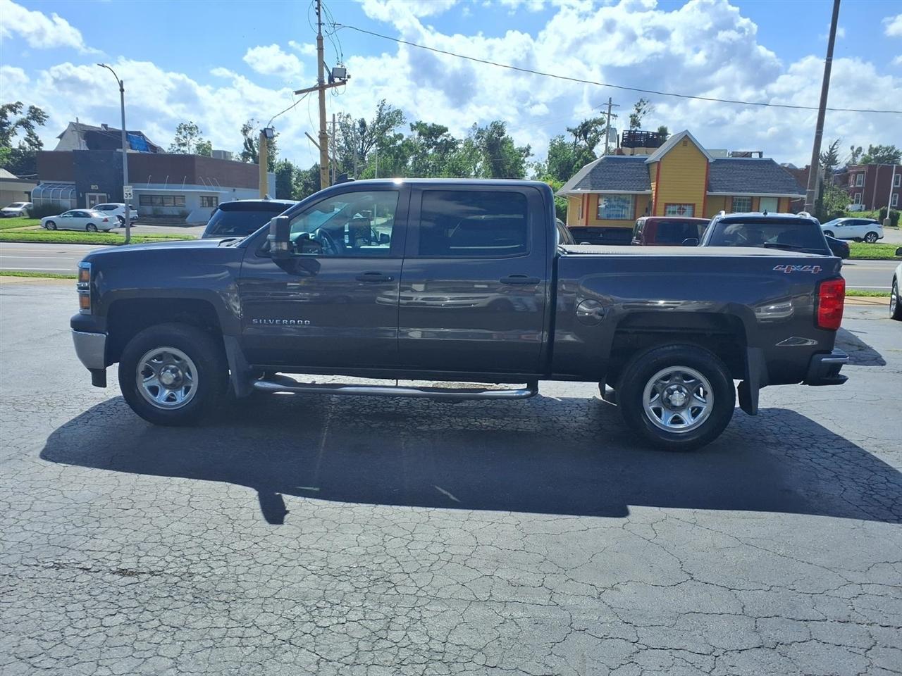 Chevrolet Silverado 1500 Work Truck Crew Cab 4WD 2015