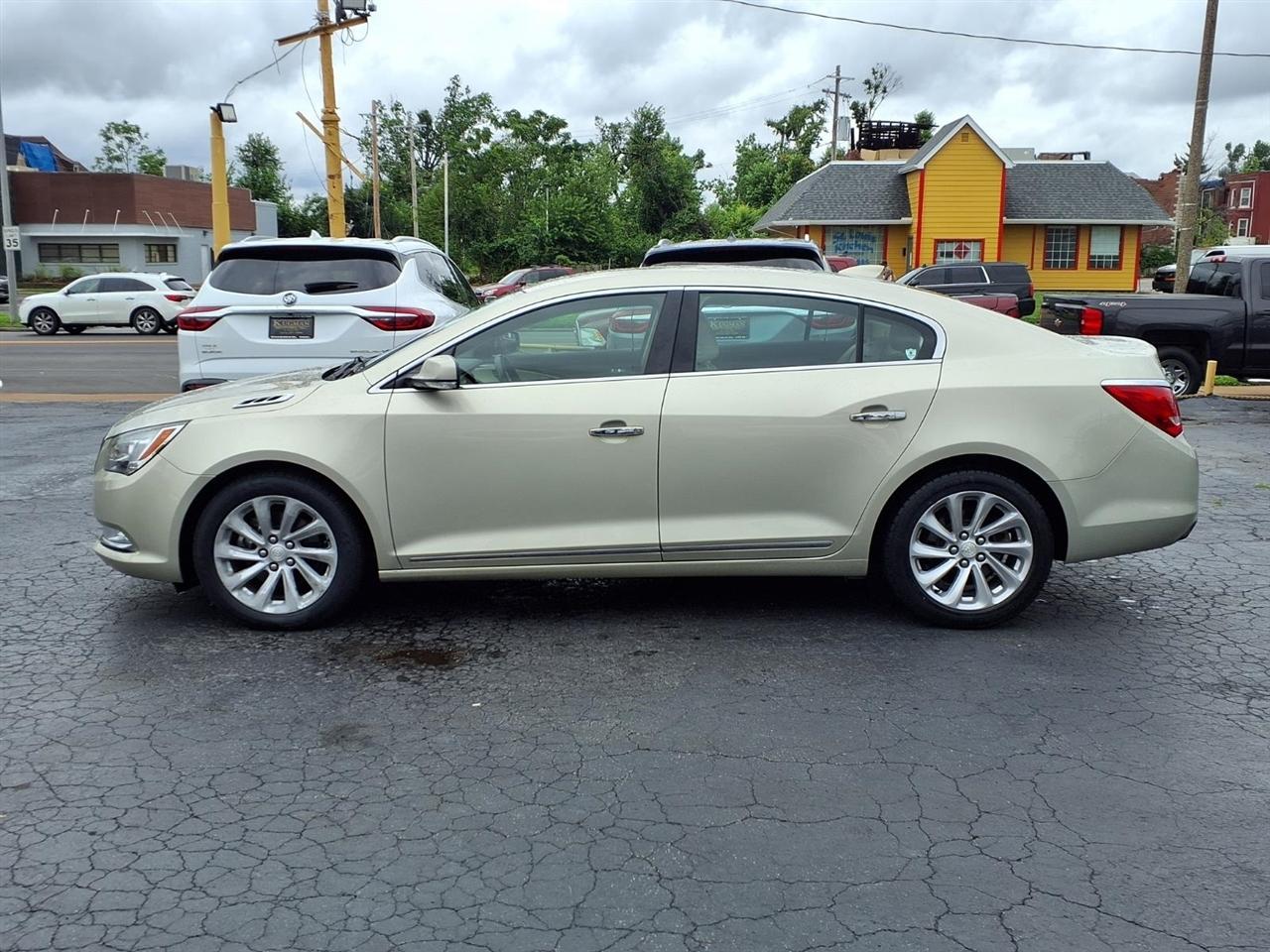 Buick LaCrosse Leather Package 2016
