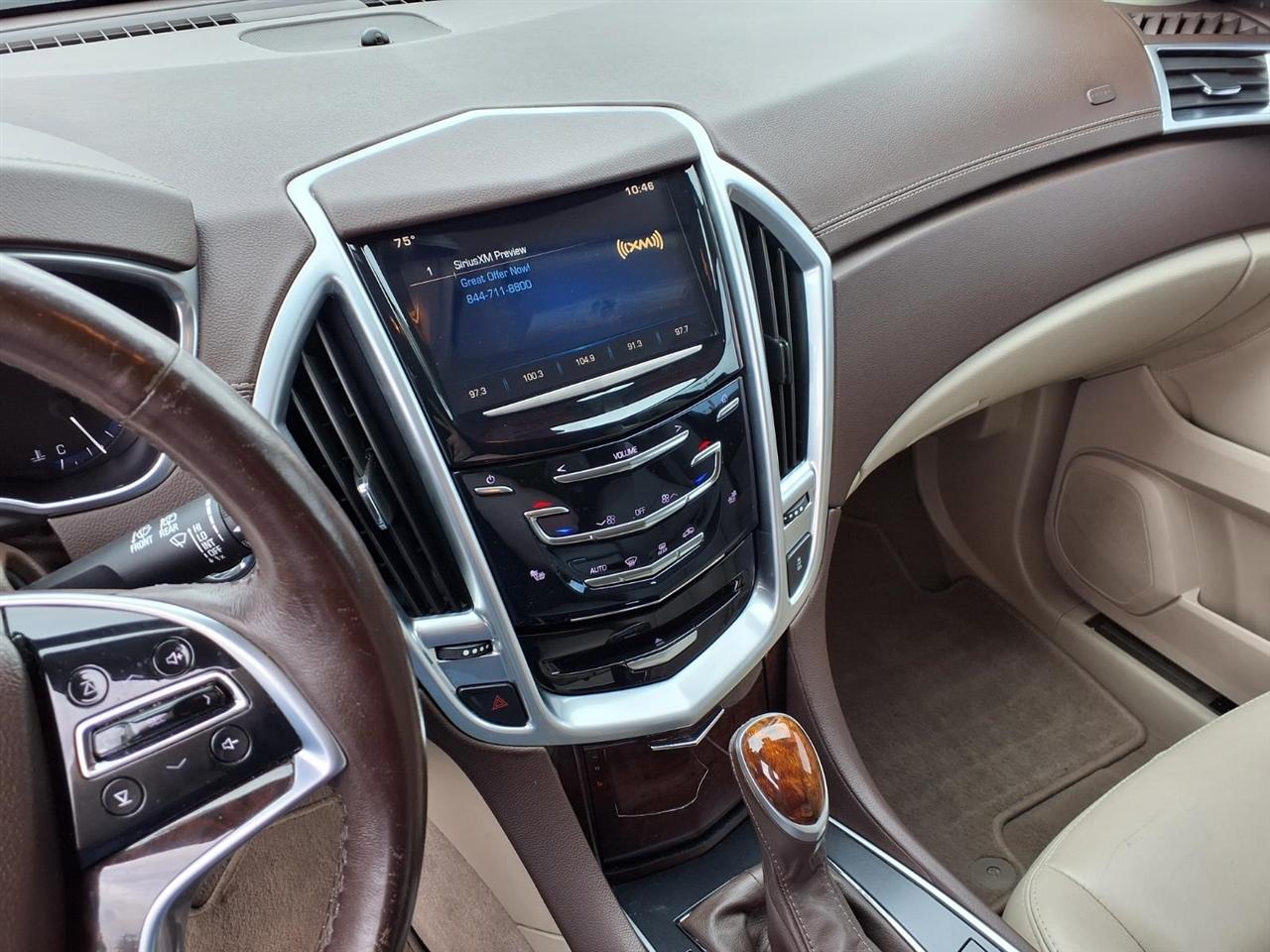 Cadillac SRX Luxury Collection FWD 2016