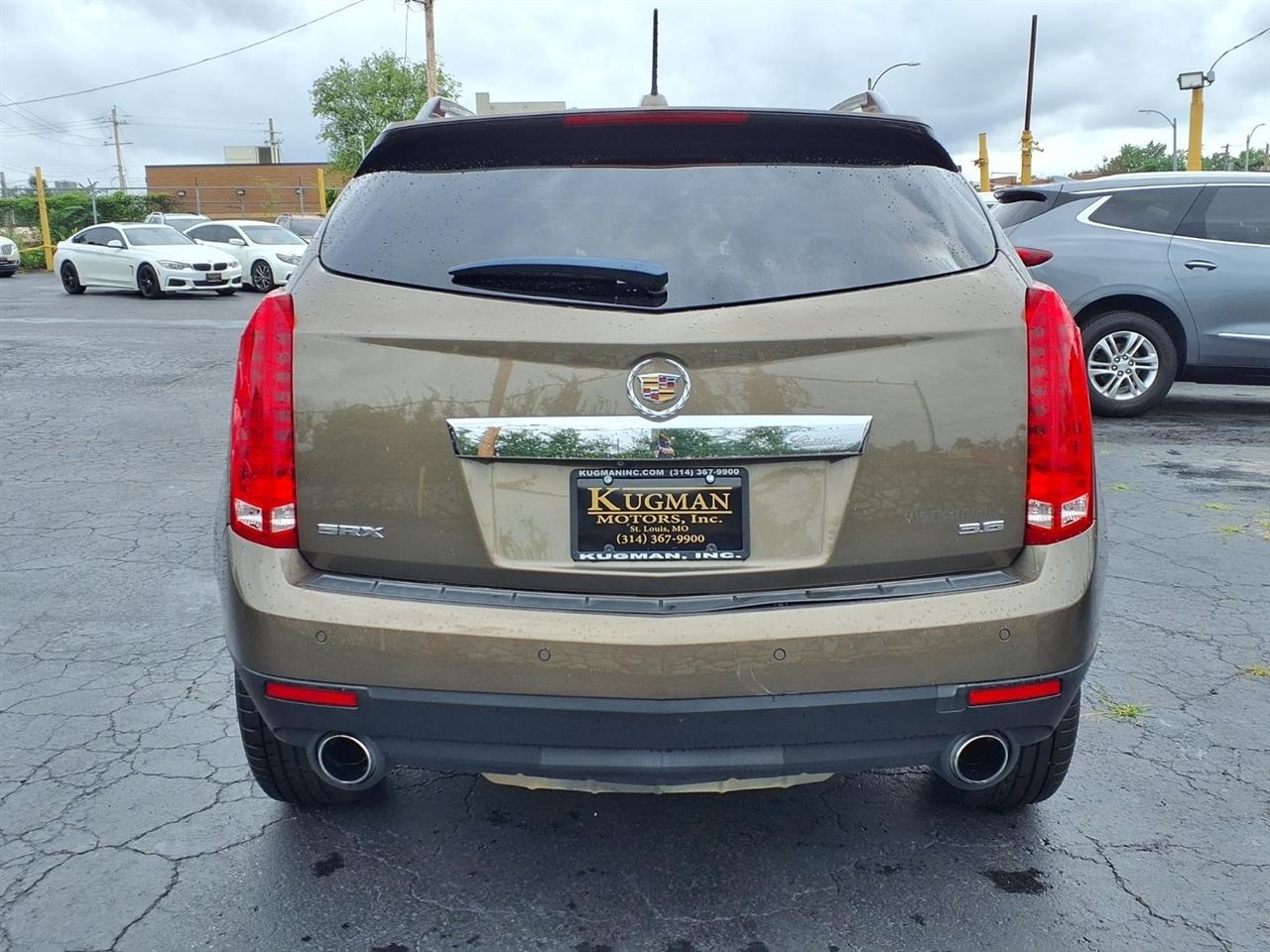 Cadillac SRX Luxury Collection FWD 2016