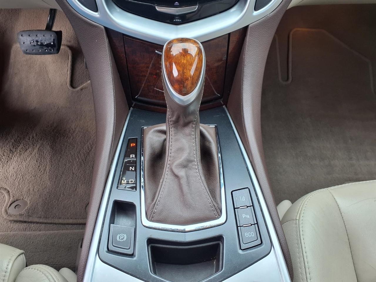 Cadillac SRX Luxury Collection FWD 2016