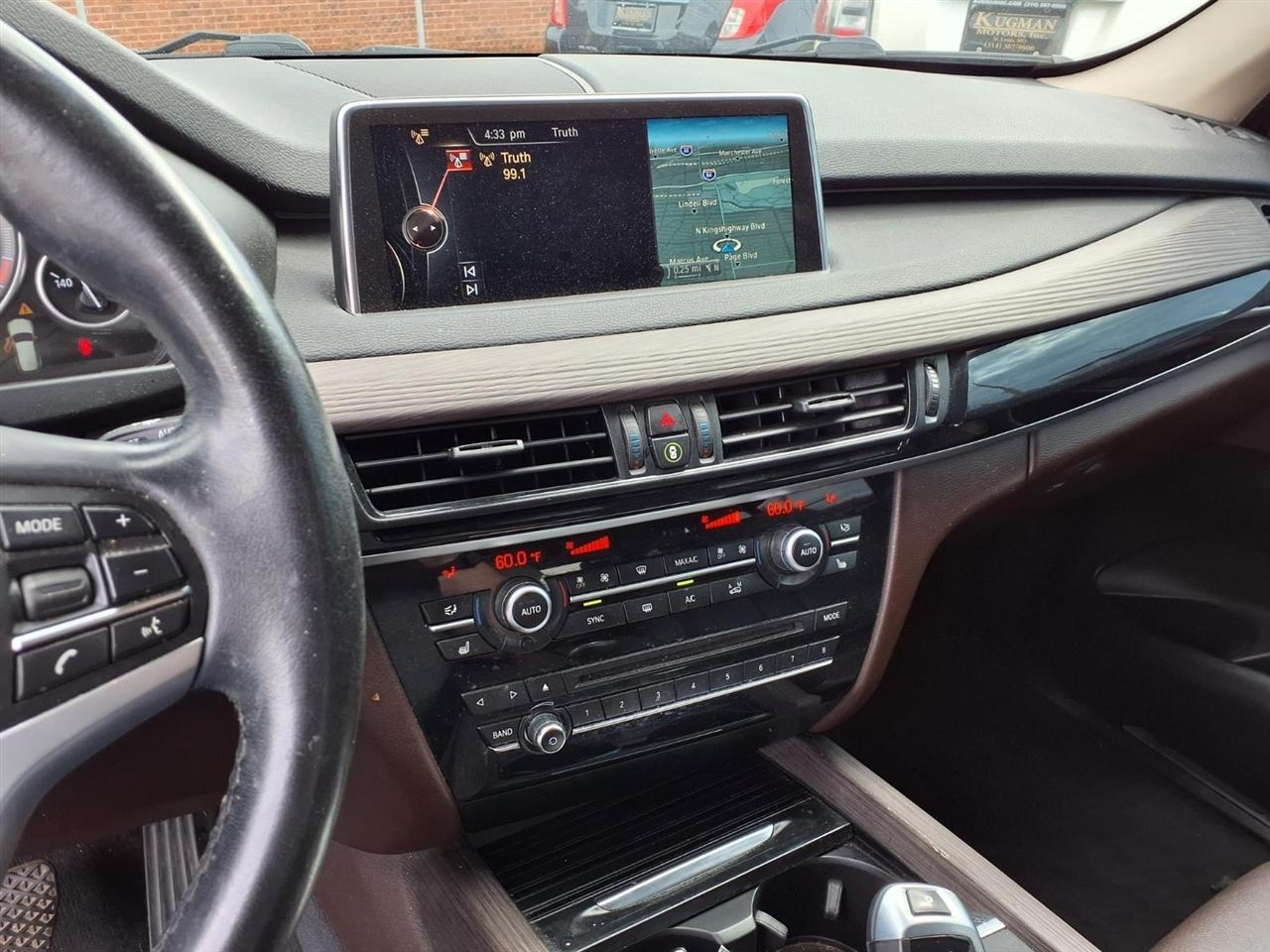 BMW X5 xDrive50i 2016
