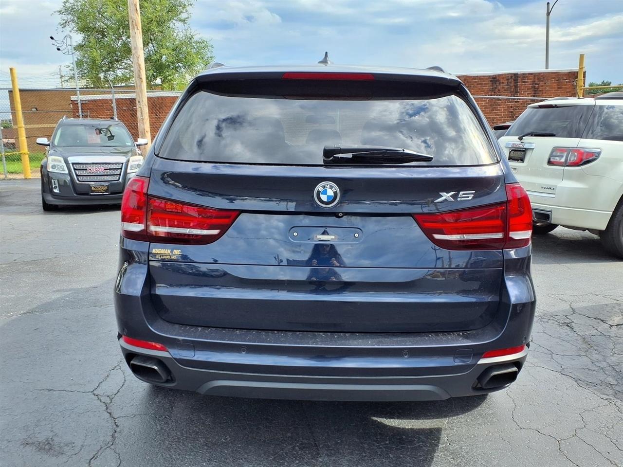 BMW X5 xDrive50i 2016