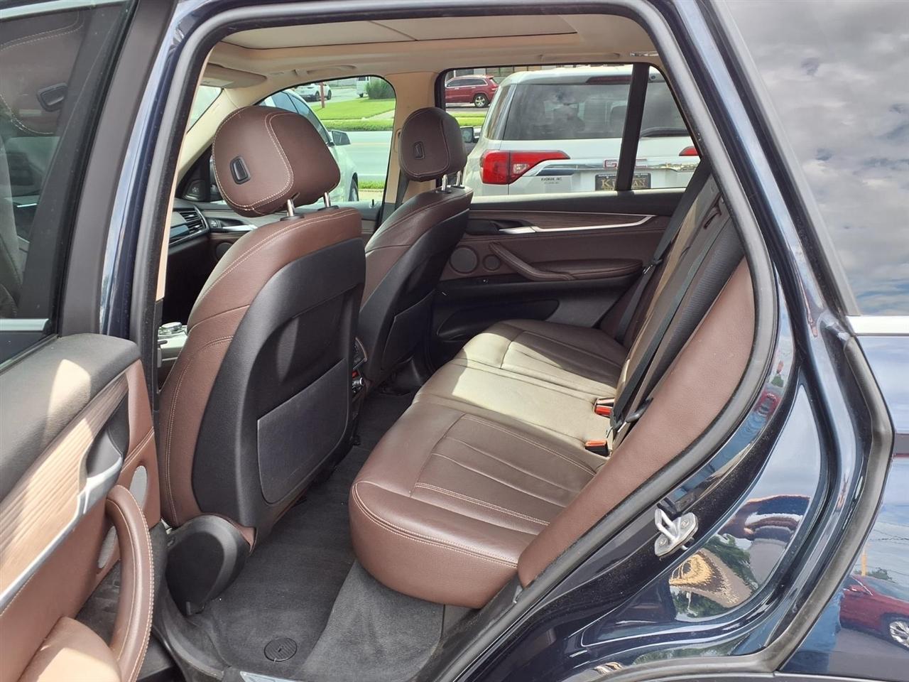 BMW X5 xDrive50i 2016