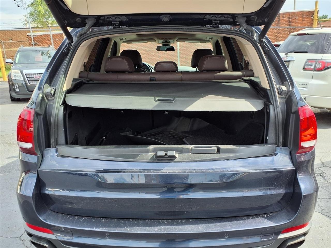 BMW X5 xDrive50i 2016