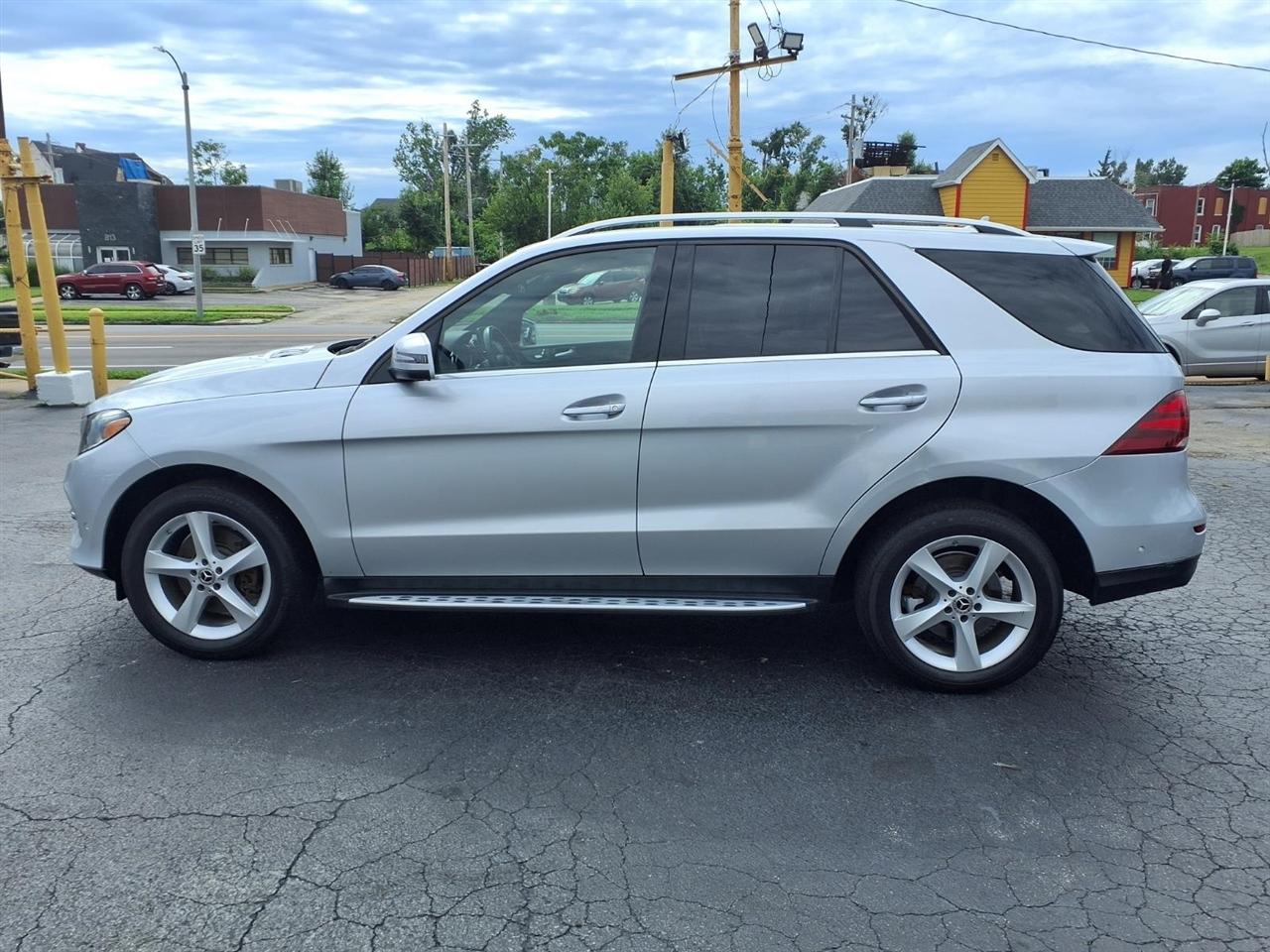 Mercedes-Benz GLE-Class GLE400 4MATIC 2019