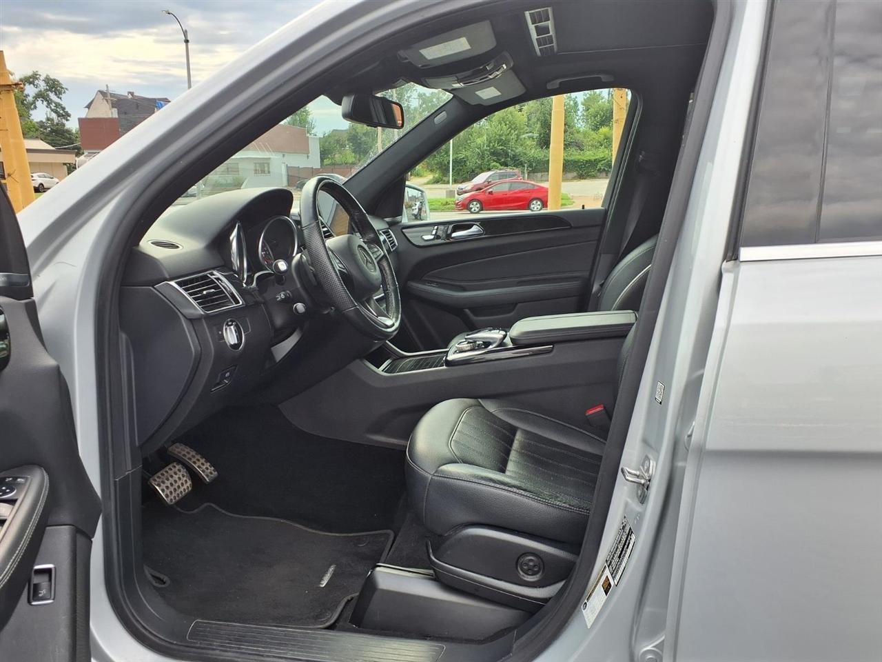 Mercedes-Benz GLE-Class GLE400 4MATIC 2019