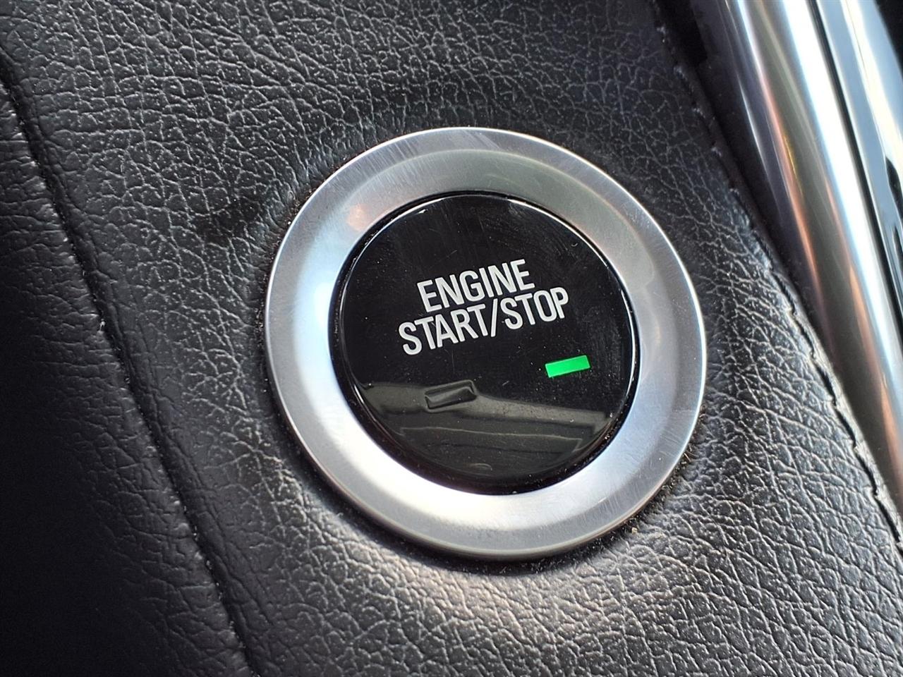 Cadillac Escalade ESV Premium 4WD 2015
