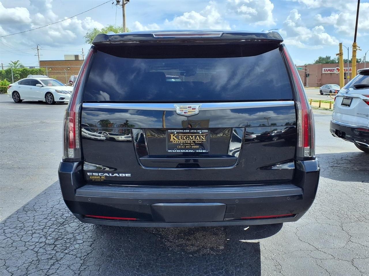 Cadillac Escalade ESV Premium 4WD 2015