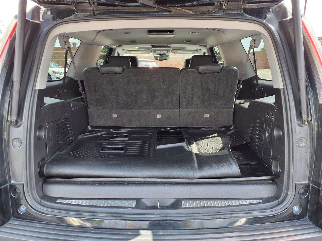 Cadillac Escalade ESV Premium 4WD 2015